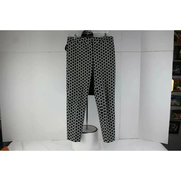ladies WHITE Black House Market pants size 6R - Picture 1 of 4